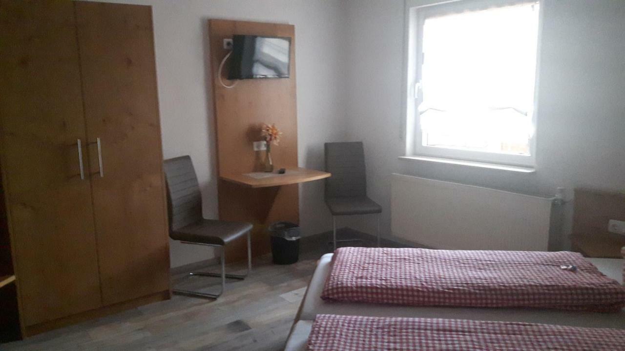 Gaestehaus Engelhard Pension Karbach  Ngoại thất bức ảnh